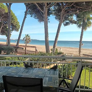 Primera Linea De Mar En Appartement Cambrils